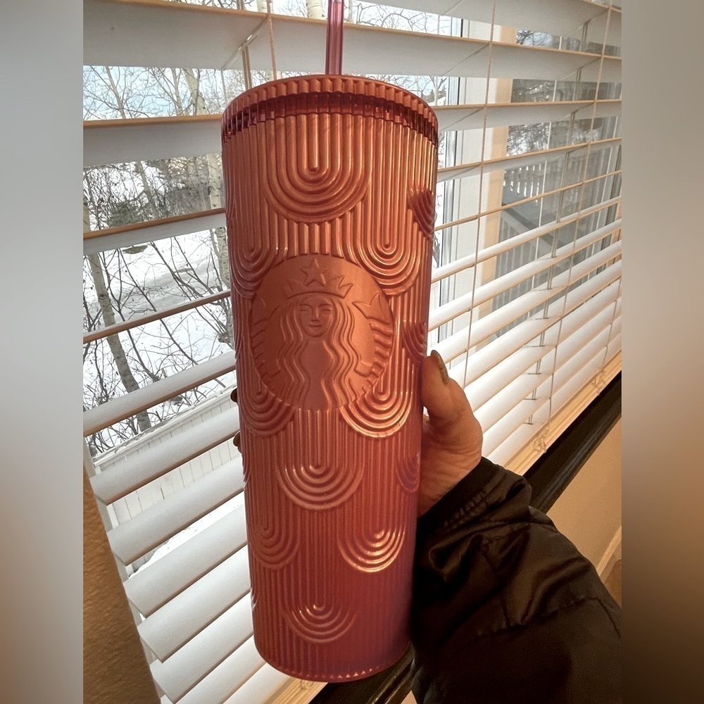 Starbucks Ginger Pearlescent Copper Rose Shimmer Scales Shell Tumbler. NWT.